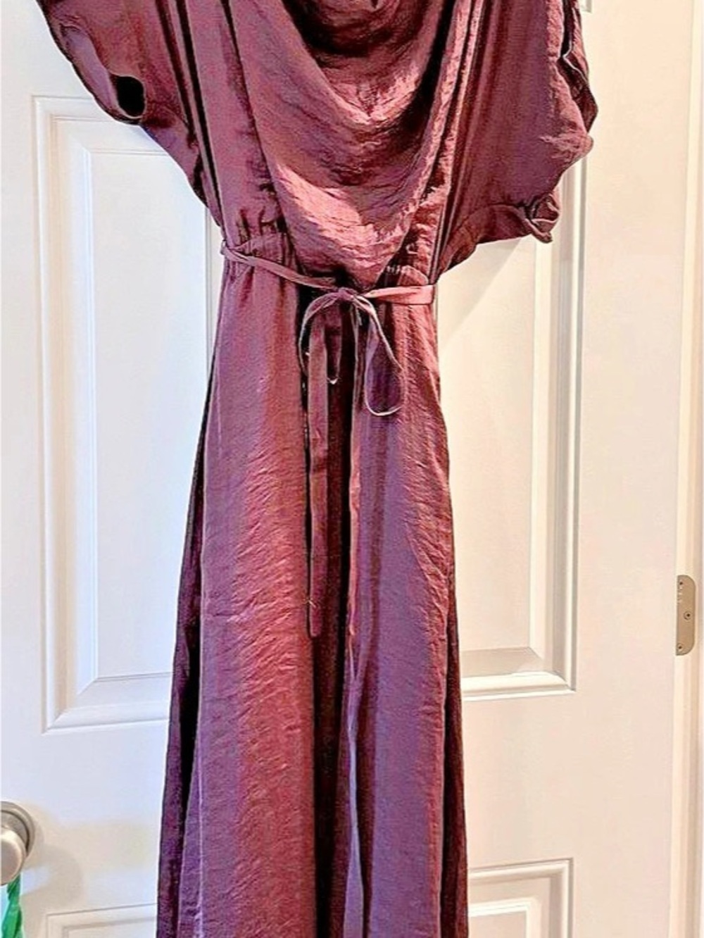 Tracy Evans Cowlneck Cap Sleeve Maxi Dress Cowl Neck Maxi Dress in Wine Size XL